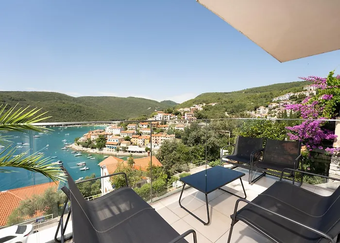 Apartments Palma Rabac