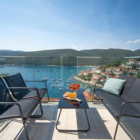 Apartments Palma Rabac Exterior photo
