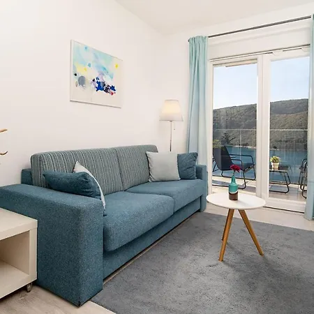 Apartments Palma Rabac Exterior photo