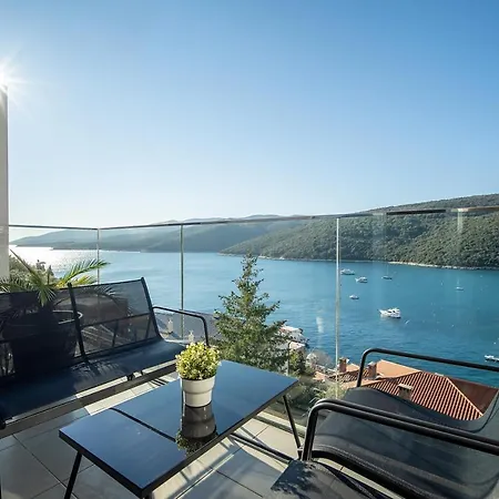 Apartments Palma Rabac Exterior photo