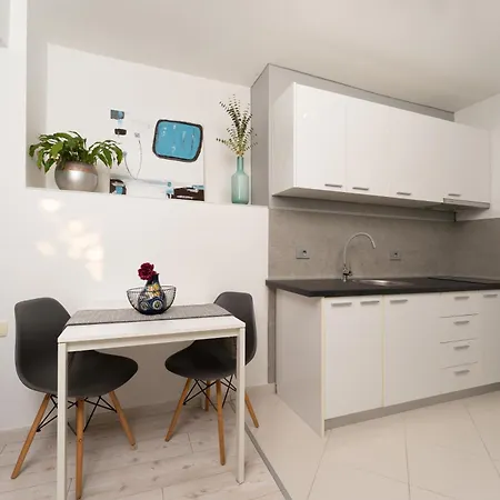 Apartments Palma Rabac Exterior photo