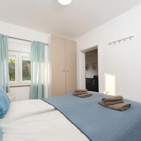 Apartments Palma Rabac Exterior photo