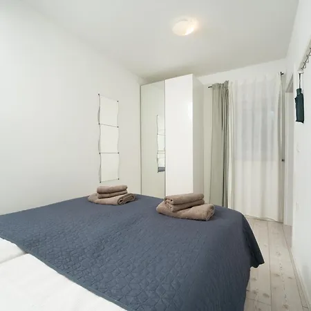 Apartments Palma Rabac Exterior photo